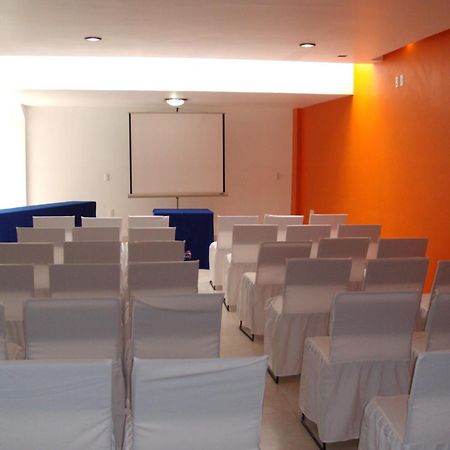 Hotel Ciros Pachuca エクステリア 写真