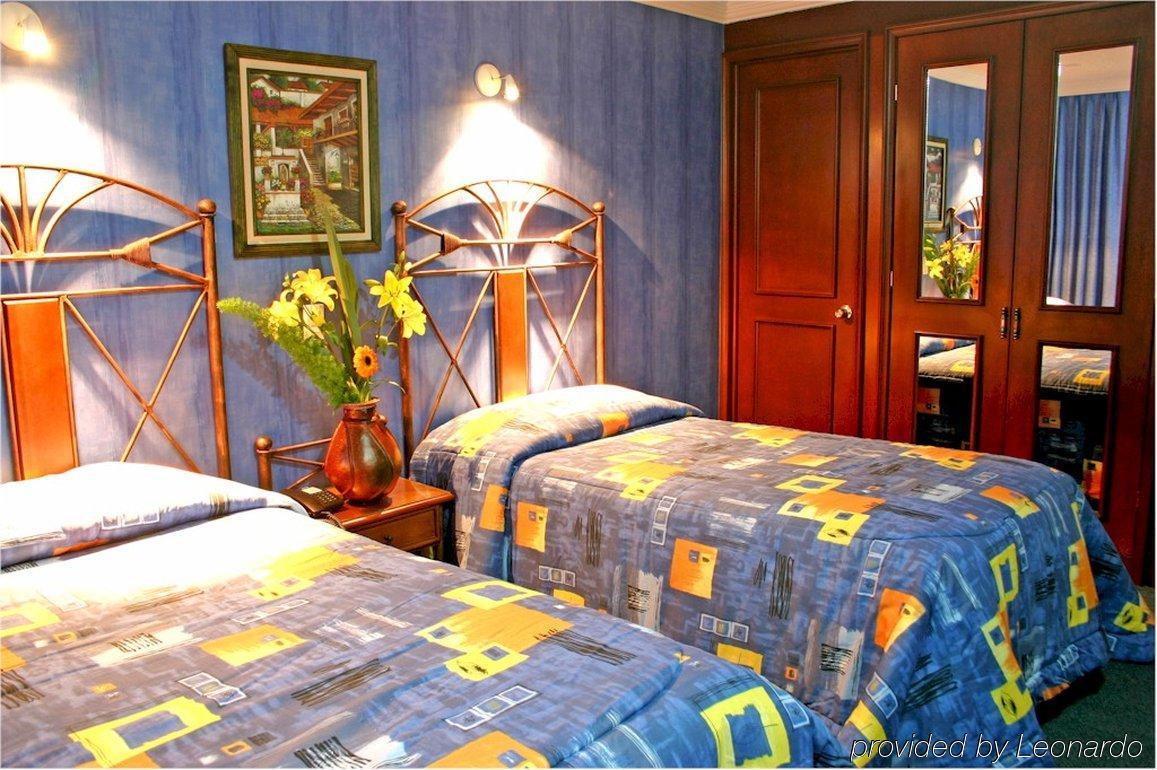 Hotel Ciros Pachuca エクステリア 写真